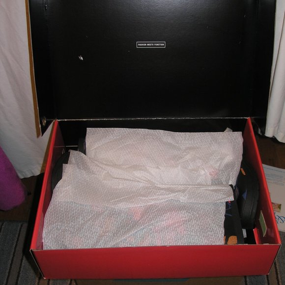 New Chooka Women's 6M Floral Shoes Tall Rain Boots Box - Picture 10 of 12